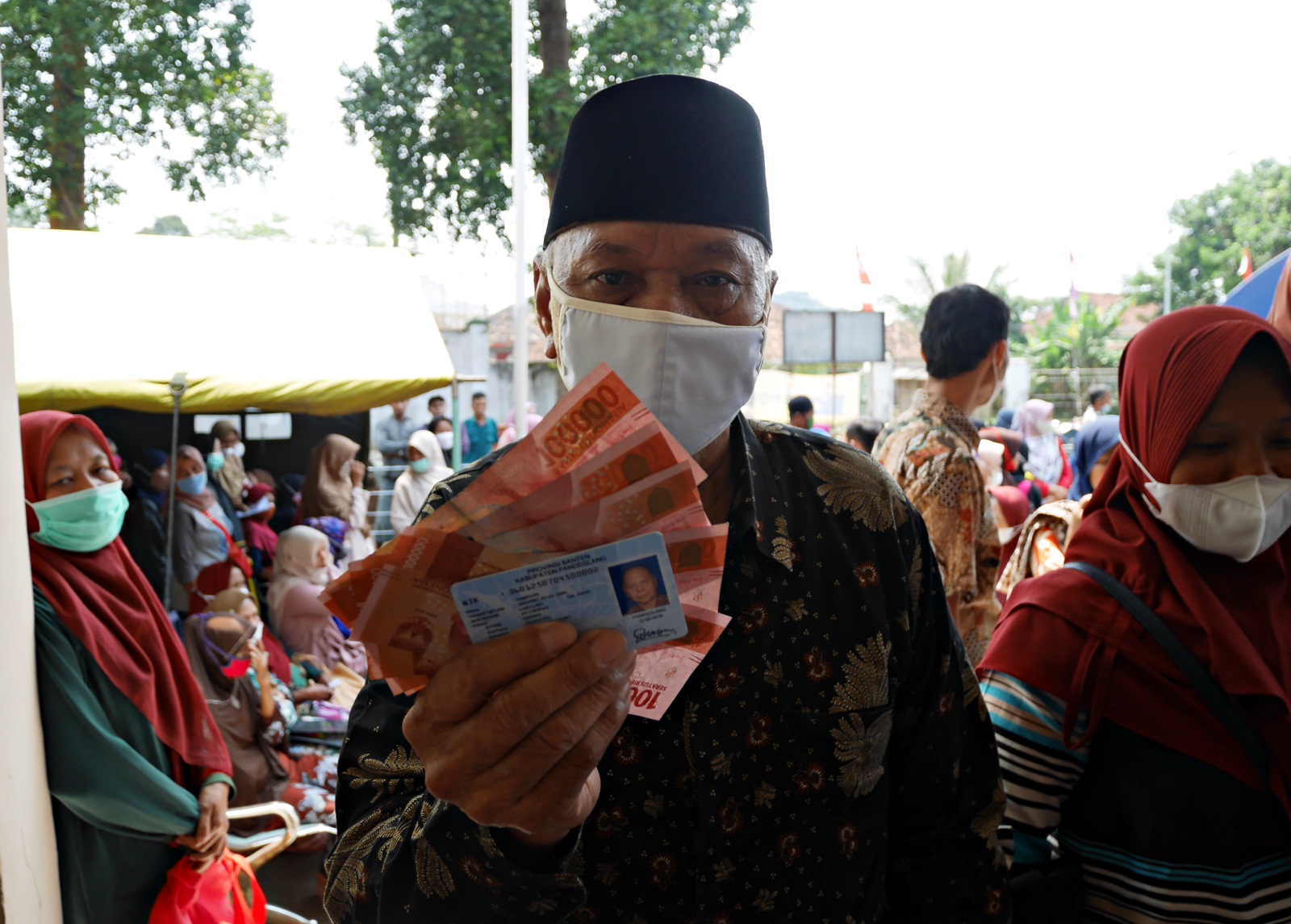 terima bantuan